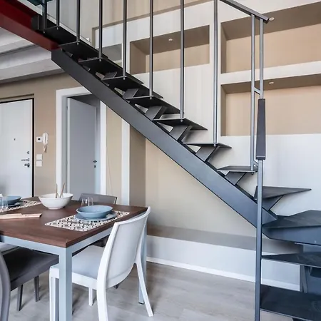 Apartment Tower - By Host4u Pavia