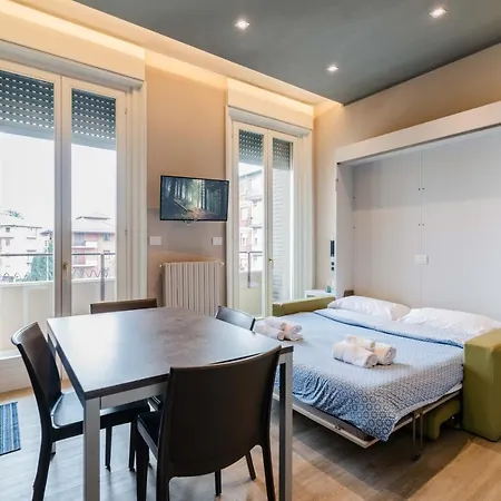 Tower - By Host4u Pavia