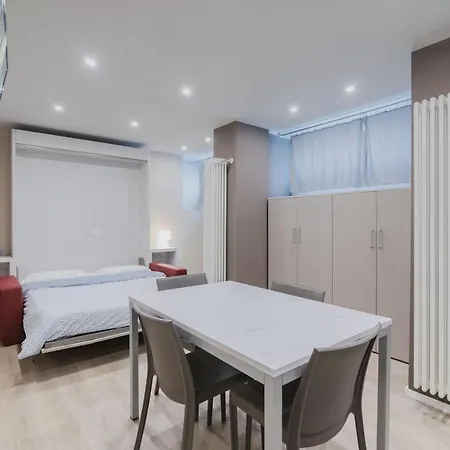 Apartman Tower - By Host4u Pavia